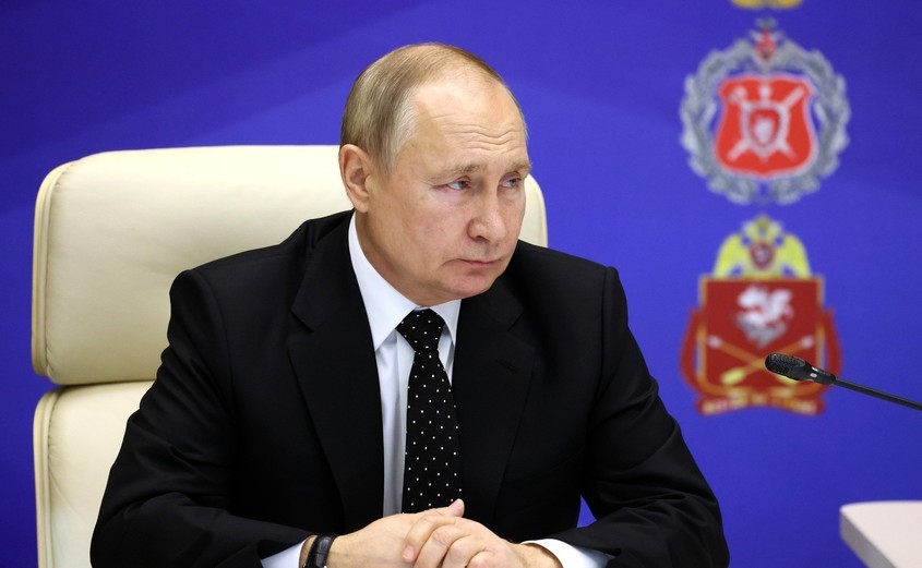 Путин обсъди с военните си командири как да продължи войната в Украйна. Възможно е ново нахлуване от север