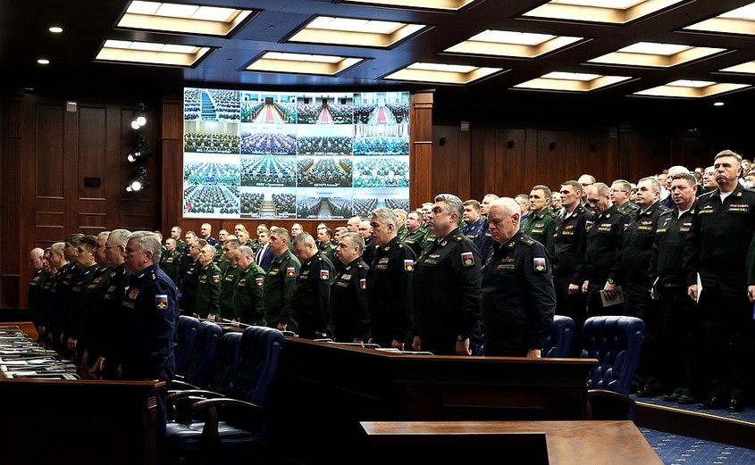 Путин нареди на военните да слушат критиците си в Русия