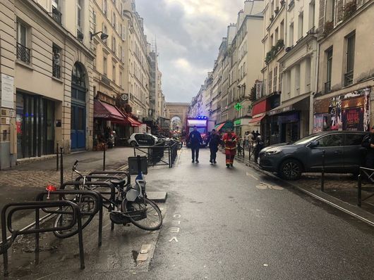 Двама души са убити при стрелба в центъра на Париж