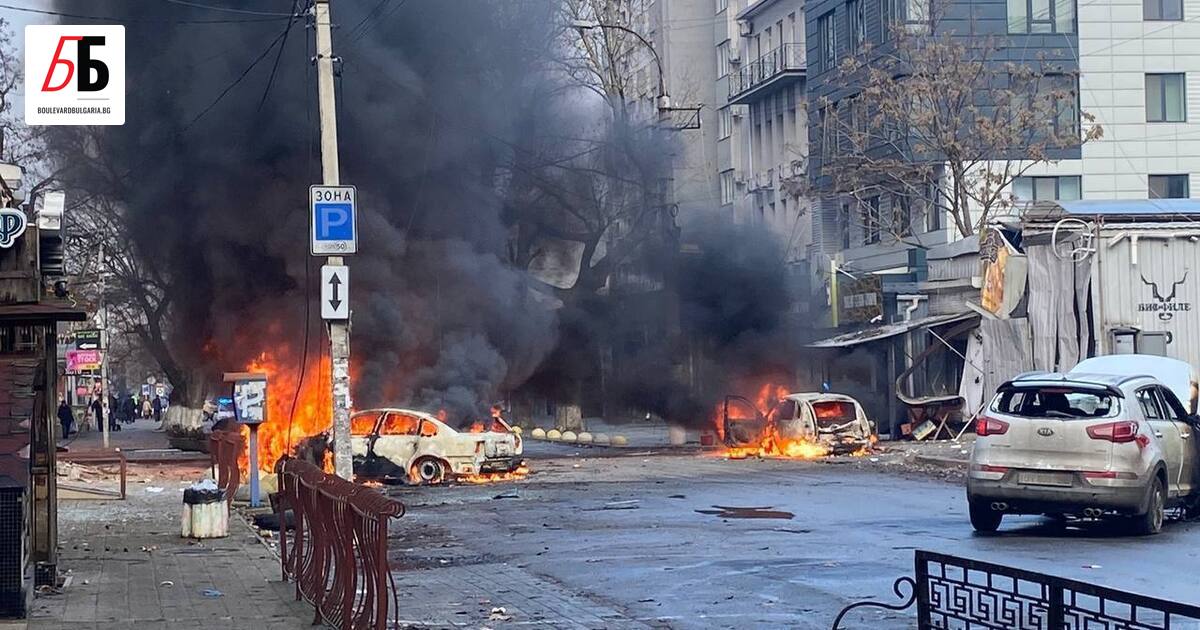 Най-малко осем души са загинали при руски обстрел на украинския