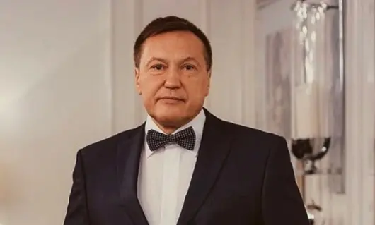 Руски депутат - милионер и критик на Путин, е загинал след падане от покрива на хотел в Индия