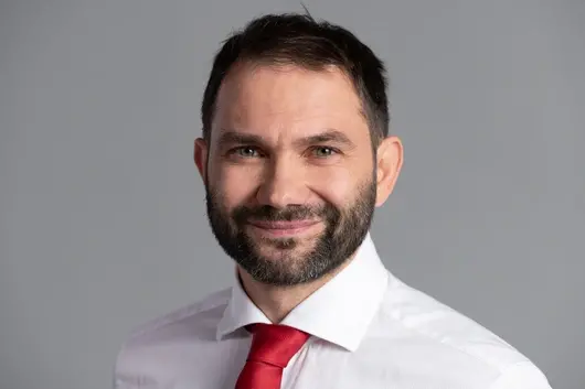 Петър Торнев от Accenture: IT секторът в България разполага с талант и качество. Мит е, че България е евтина държава, в която трудът е ниско платен