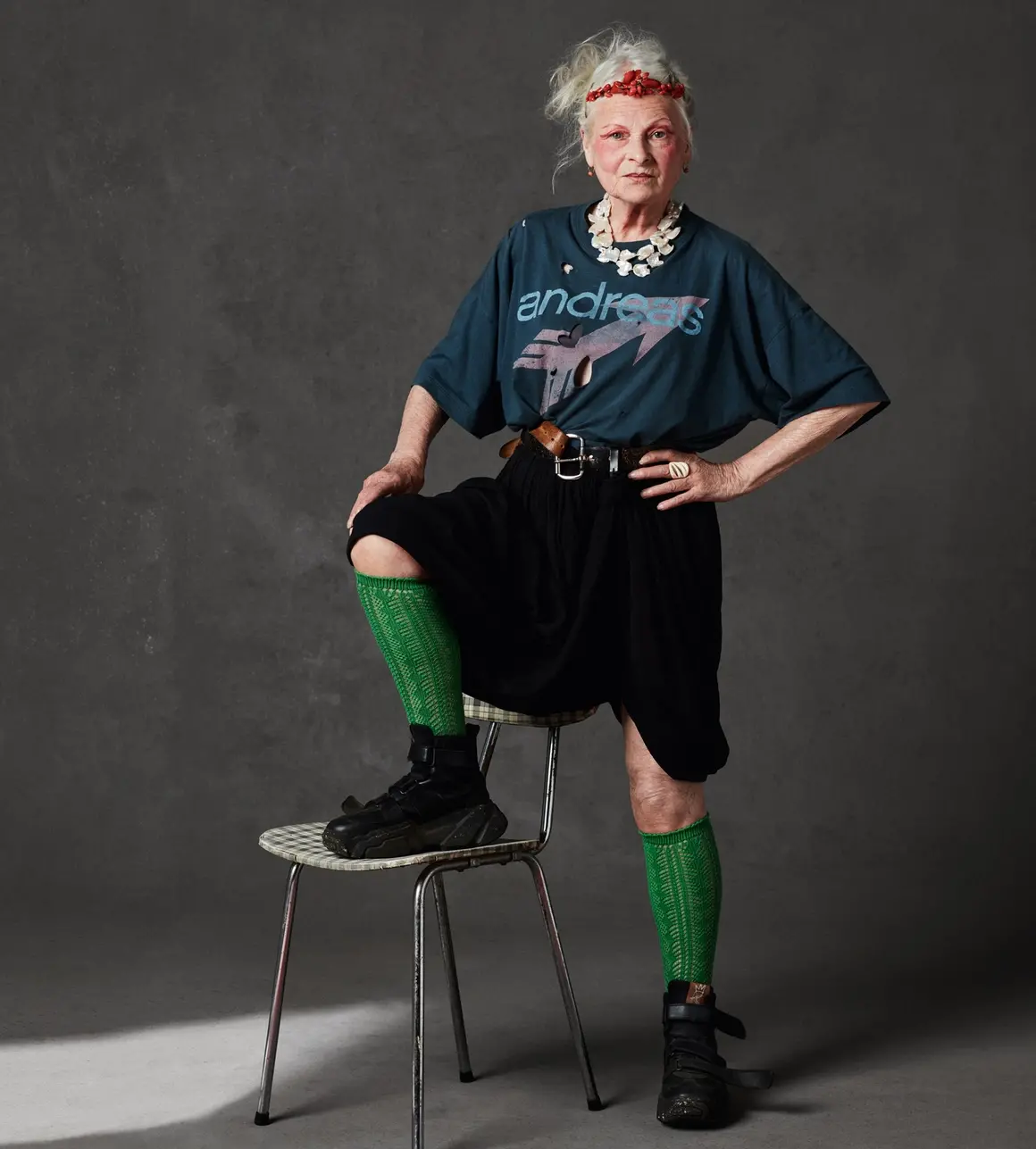 Вивиан Уестууд (8 април 1941 - 29 декември 2022)