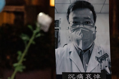 Предложение: Улицата на китайското посолство в САЩ да носи името на лекаря, предупредил за коронавируса