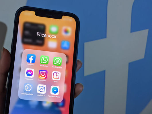 Meta компанията майка на Facebook и Instagram е обвинена че
