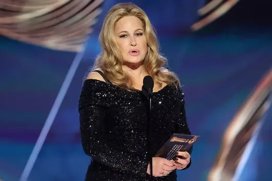 Речта на Дженифър Кулидж: Как "The White Lotus" спаси живота и преоткри таланта на актрисата