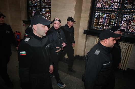 Вътрешното разследване за полицейски чадър над Георги Семерджиев подсъдим за