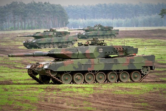Защо без "да" от Германия Украйна не може да получи танкове Leopard 2
