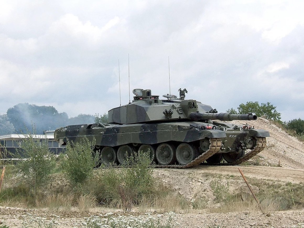 Великобритания реши: ще предостави танкове Challenger 2 на Украйна