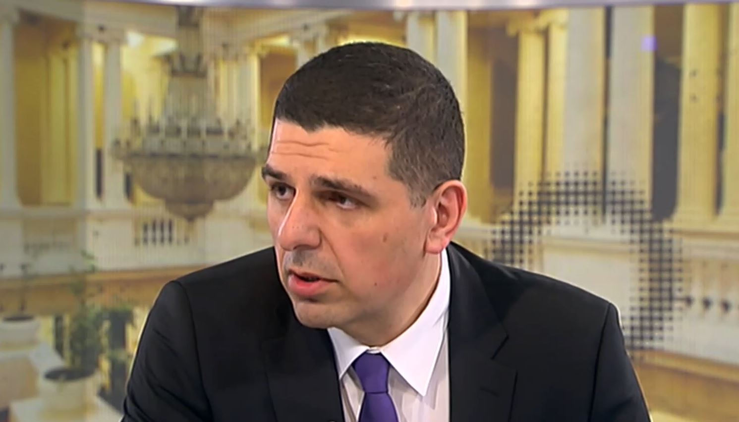 Ивайло Мирчев: Борисов става рекламен агент на държавните "Лафки" на Пеевски