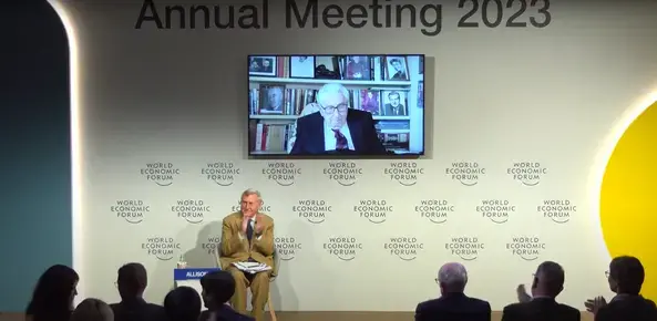 Кисинджър вече вижда Киев като член на НАТО: "Идеята за неутрална Украйна вече няма смисъл"