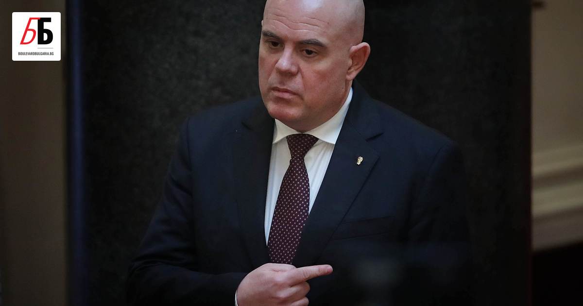 Главният прокурор Иван Гешев изненадващо определи българската прокуратура като институция,