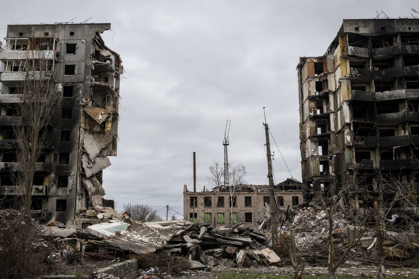 Украйна призова за по-бързи доставки на оръжия след нови масирани руски атаки