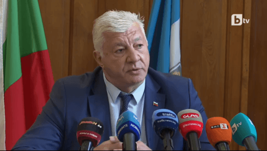 Кметът на Пловдив напуска ГЕРБ и може да се кандидатира за нов мандат, независимо от Борисов