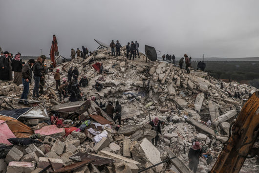 Броят на загиналите след земетресенията в Турция и Сирия расте,
