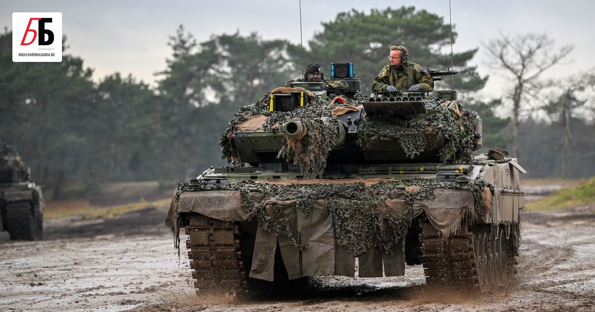 Първите 18 бойни танка Leopard 2 от Германия пристигнаха в