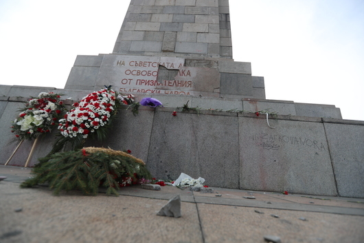 Комисията по култура в СОС: Паметникът на Съветската армия трябва да бъде преместен