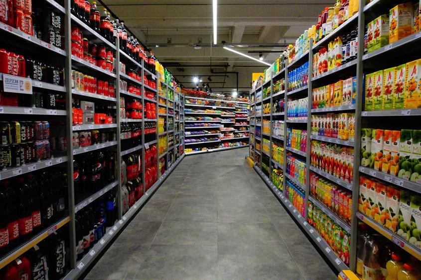 КЗП откри 452 нарушения с цените на храните в магазините