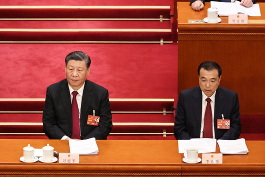 Китай се почувства "потиснат" от Вашингтон и заплаши с "конфликт"