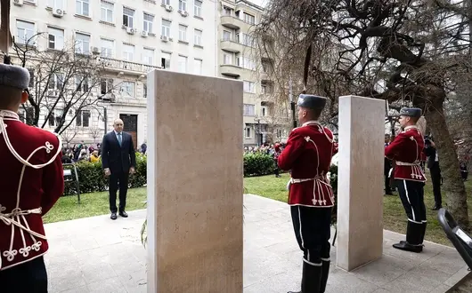 Спасяването на българската история