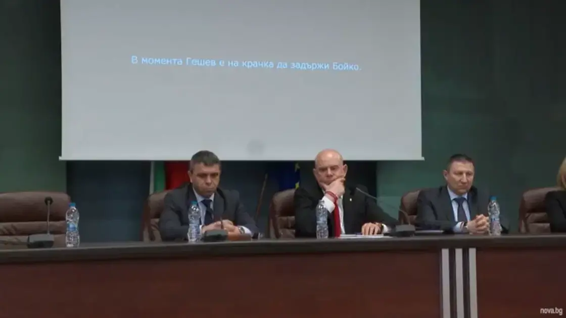 Прокуратурата заговори за "организирана атака на олигарси и мафията" заради записи от иззети флашки