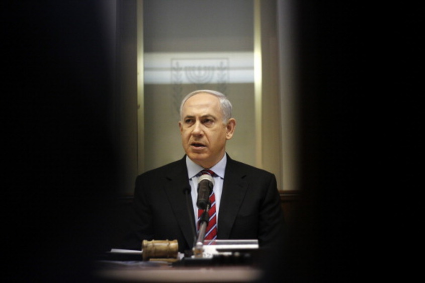 Новото правителство в Израел е факт: Нетаняху остава премиер до ноември 2021 г.