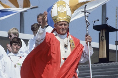 Йоан Павел II: Папата, който промени света