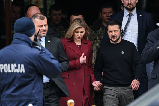 Президентът на Украйна Володимир Зеленски и съпругата му Олена пристигнаха