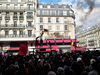 Протести в Париж пред любимия ресторант на Макрон