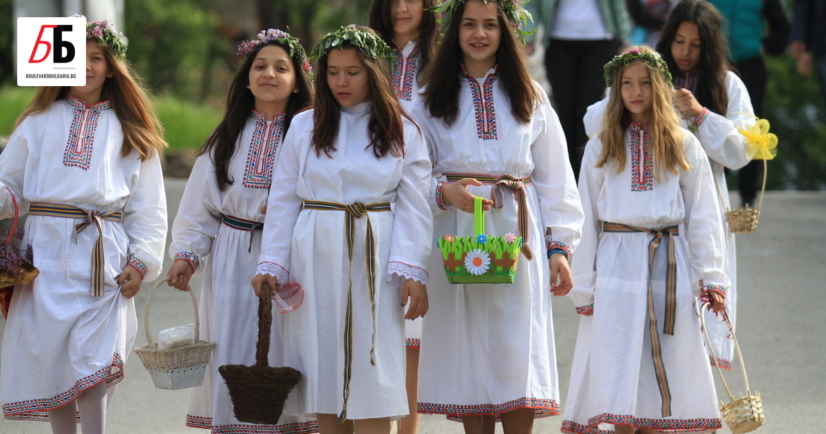 На осмия ден преди Великден отбелязваме Лазаровден - първия от