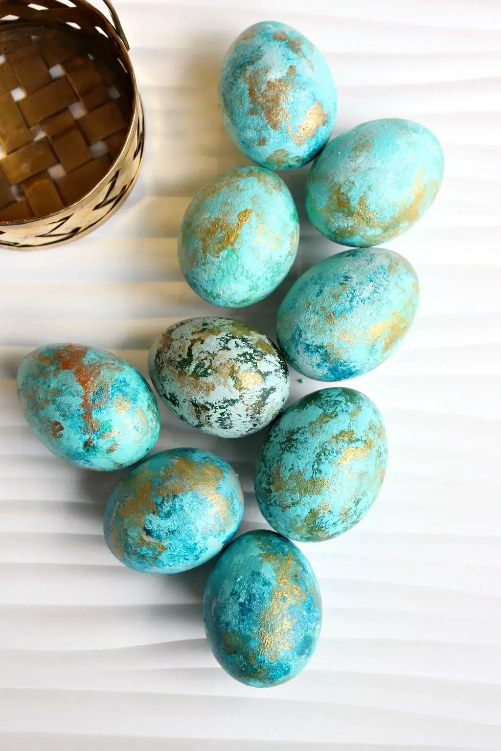 Абстрактни яйца