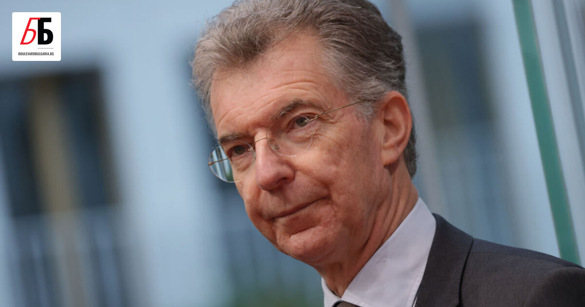 Не е достатъчно само да се обяви непоколебима подкрепа. Делата