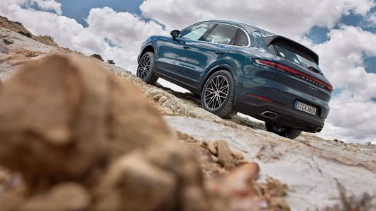 Повече лукс, повече производителност: Porsche представя новия Cayenne