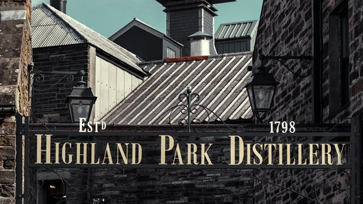 През изминалата седмица дестилерия Highland Park официално представи първа бутилка