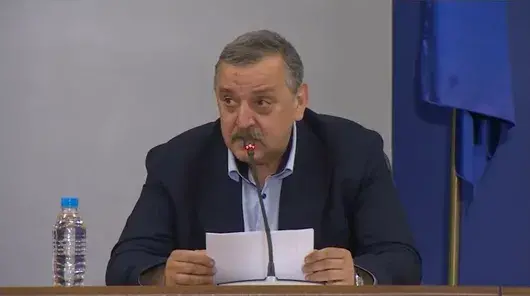 Проф. Кантарджиев: Ако човек носи маска, когато се зарази, може да прекара Covid-19 по-леко 