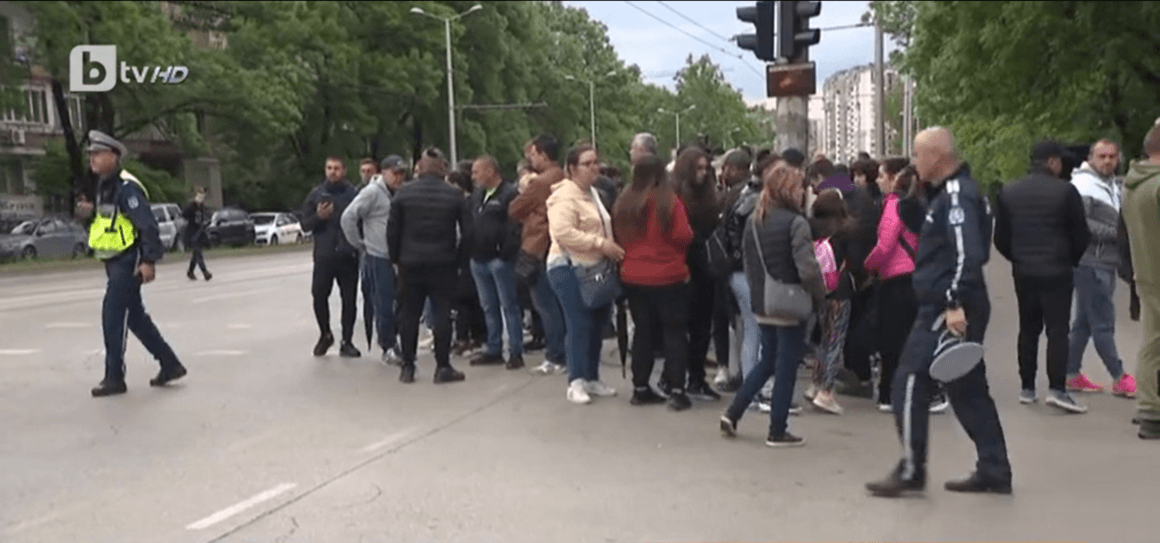 Втори протест в памет на убитите младежи при катастрофата на бул. "Сливница"