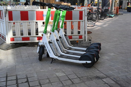 Броят на произшествията с електрически скутери в Германия се е