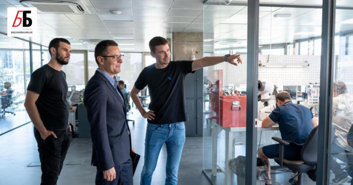 EnduroSat – основаната в България космическа компания за наносатели –