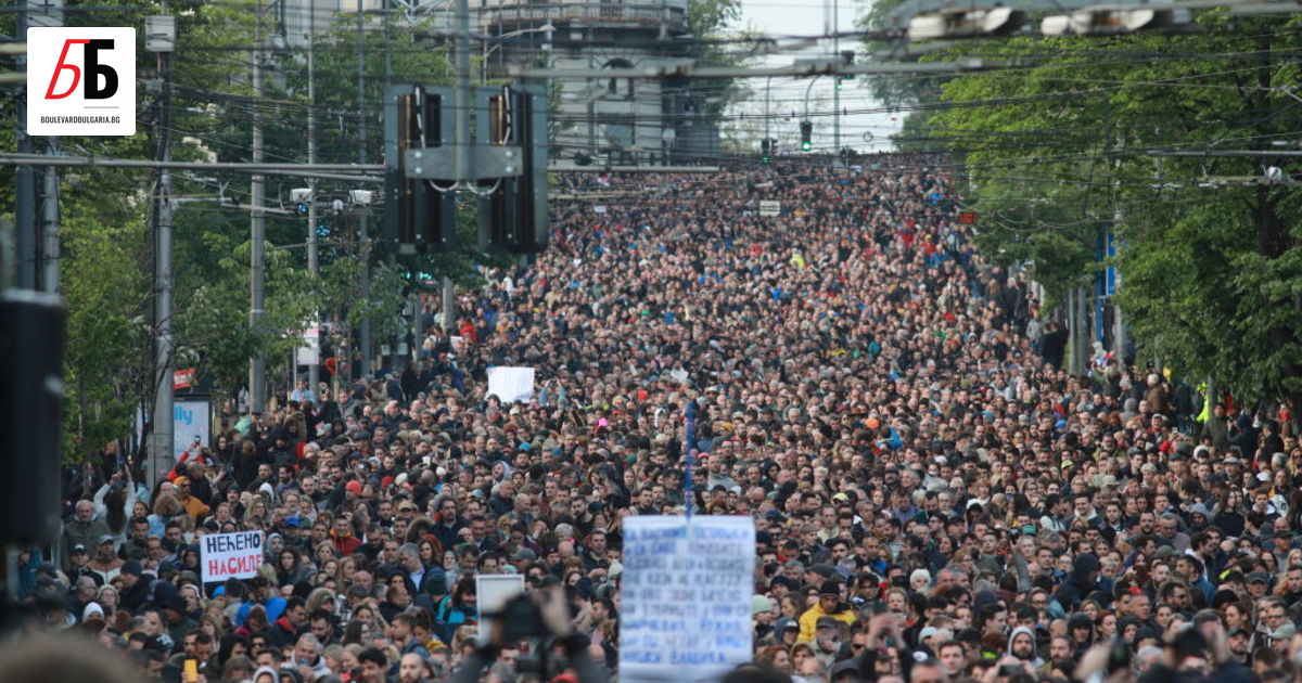 Десетки хиляди сърби протестираха в петък с искания за по-добра