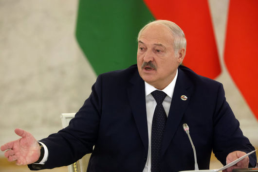 Президентът на Беларус Александър Лукашенко подписа нов закон който му