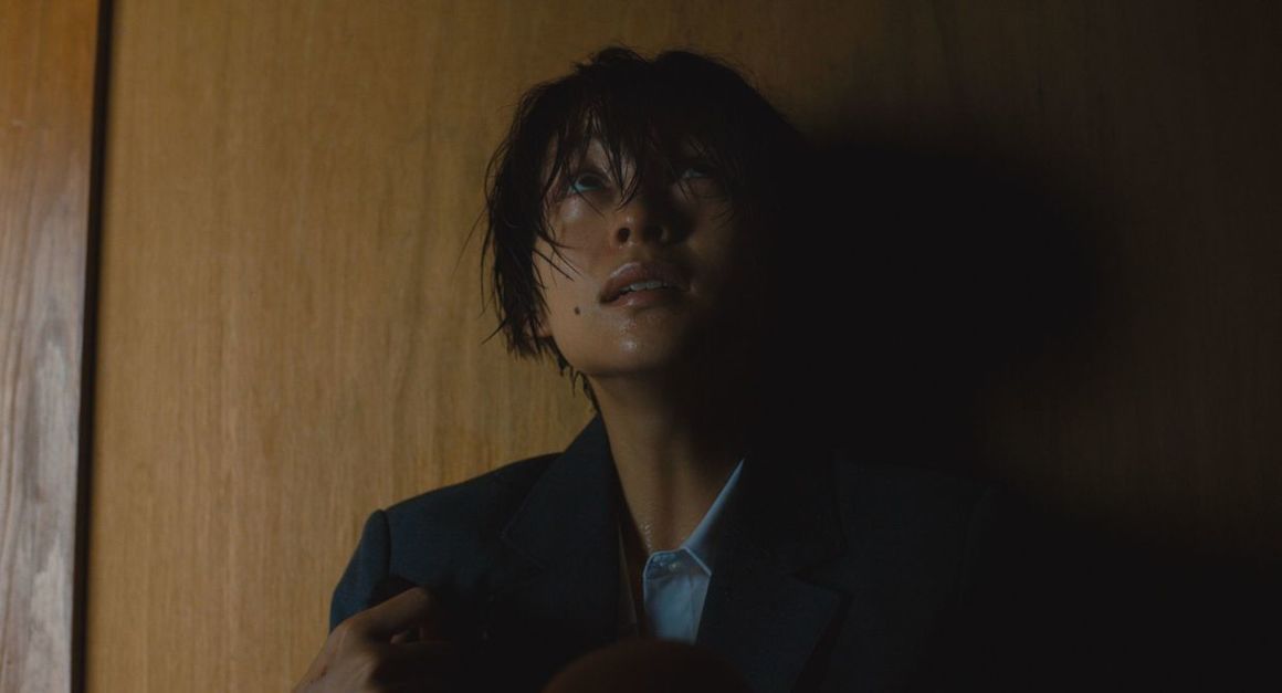 <b>Ju-On: Origins </b>
<br><br>
Джу он е една от най-популярните японски хорър поредици, известни и около американските си версии The Grudge. Сега тя получава нов живот благодарение на Netflix. Историята в сериала се базира на реални събития, които се развиват в продължение на 4 десетилетия. Разбира се, истината е по-потресаваща, отколкото фантазията може да предположи. Сериалът на ужасите ще се появи на 3 юли.