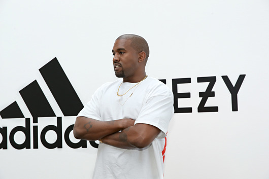 adidas все пак печели милиони от линията Yeezy след раздялата с Кание Уест