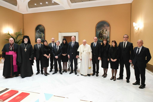 Папа Франциск прие българската държавна делегация която по традиция посещава