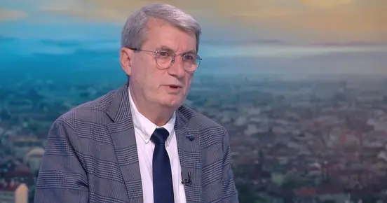 Здравният министър намекна за разногласия с Денков по казуса с Бойко Пенков