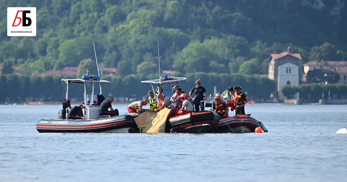 Неделя е. Група от 21 приятели се събират да празнуват