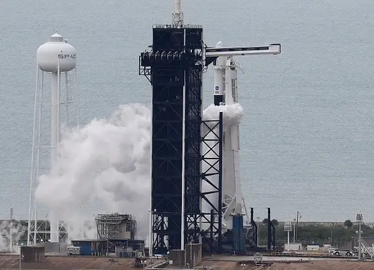 На минути от историята: Launch America почти се случи