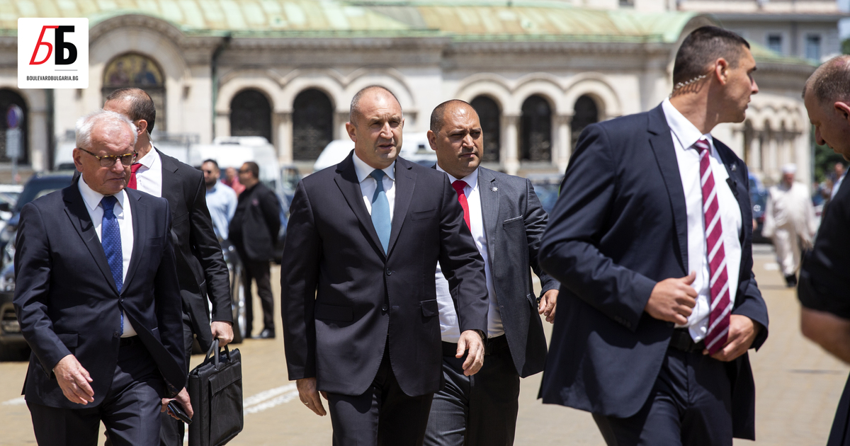 Президентът Румен Радев реши да се разграничи от антисемитските обиди