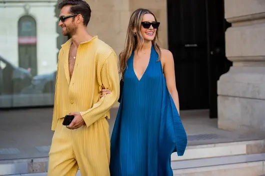 Защо да чакаме 6 месеца до Kоледа за намаленията? Във Fashion Days е Коледа през лятото