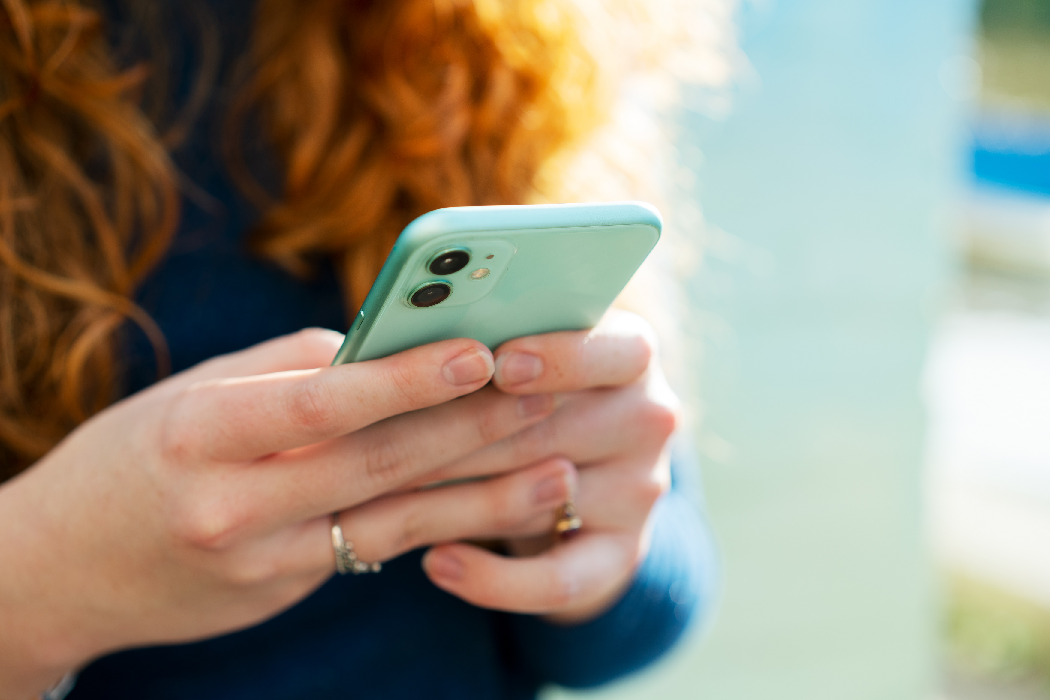 Банка ДСК въвежда услугата blink P2P – междубанкови преводи по мобилен номер