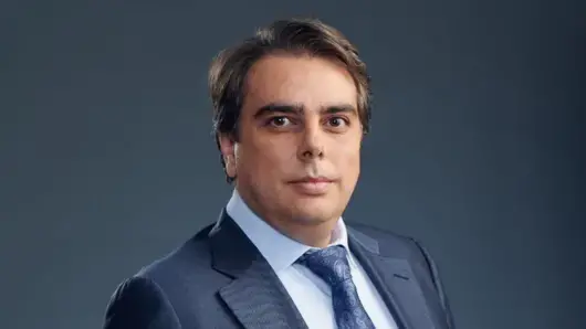  Асен Василев пред Die Welt: Въвеждането на еврото ще пести € 1 млрд. за трансакции годишно